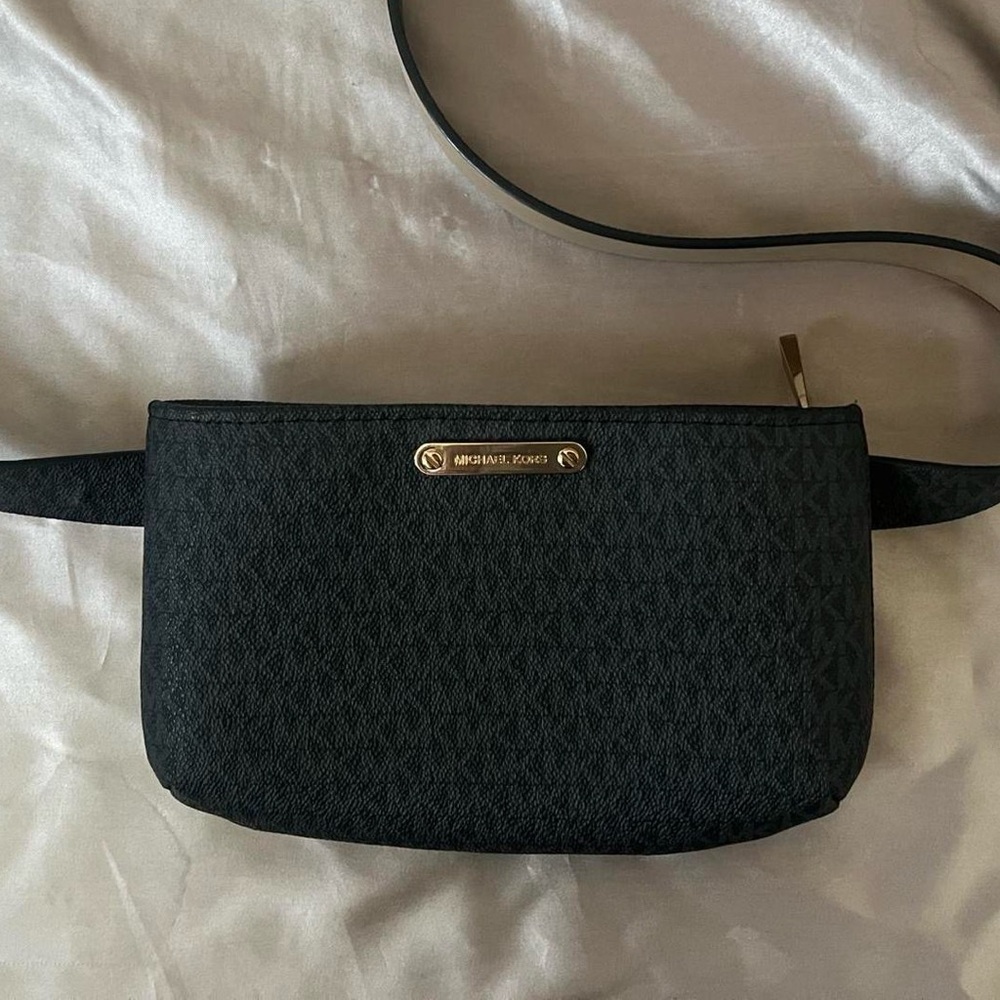 Michael Kors Black Belt Bag